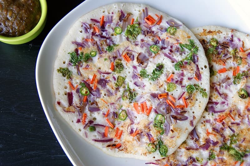 Onion Chilli Uttappam